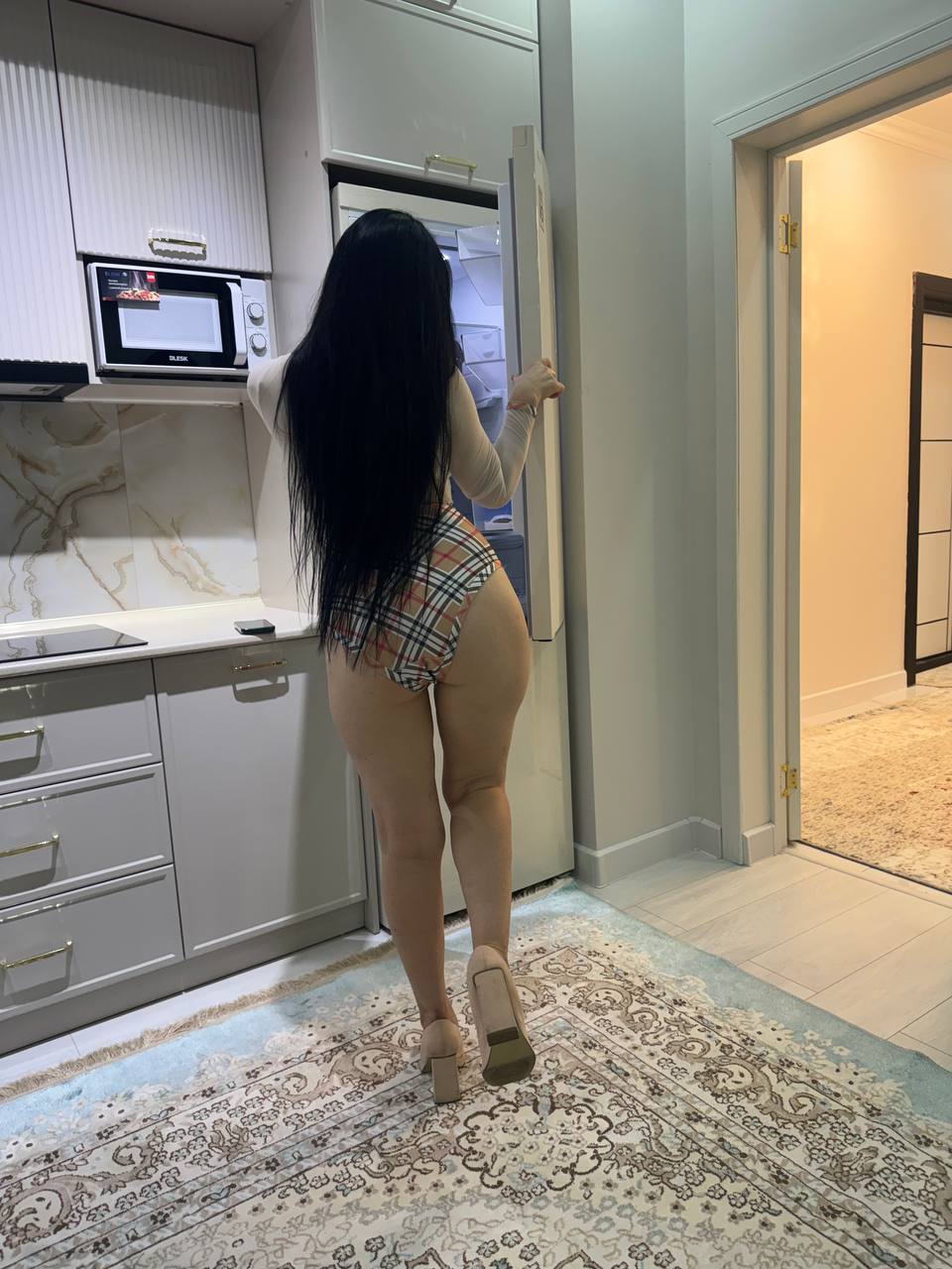 Красотка Ажара, 26 — Караганда